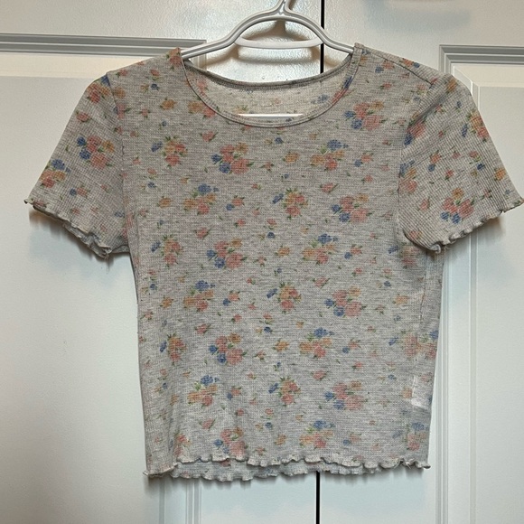 American Eagle Floral Crop Top - Picture 1 of 2